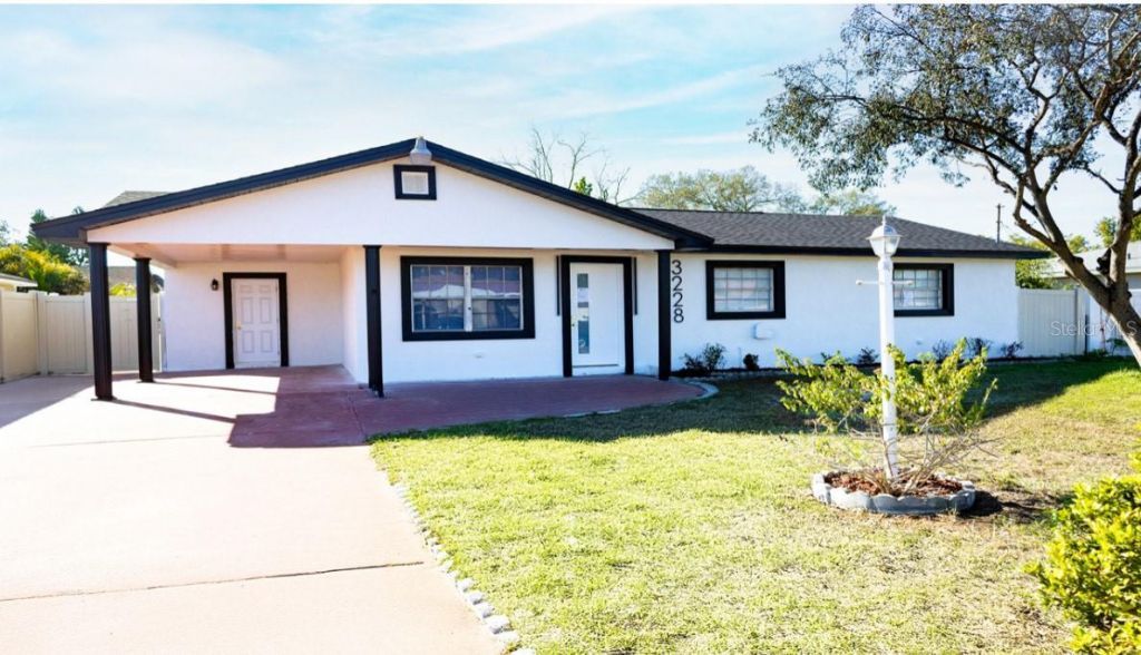 3228 W Grove Street, Tampa, FL 33614 Main Photo
