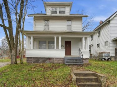 225 Cranz Place, Akron, OH 44310