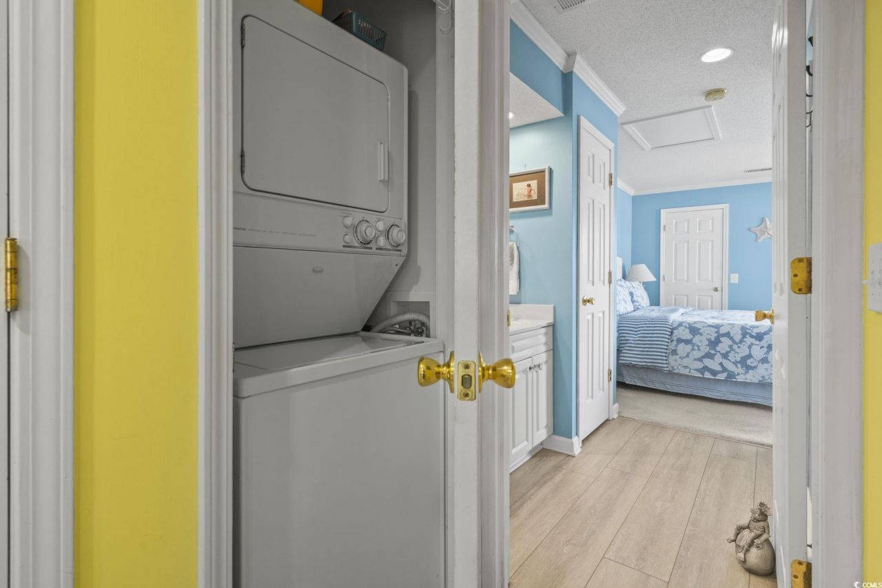 301 Shorehaven Dr.  Photo 15