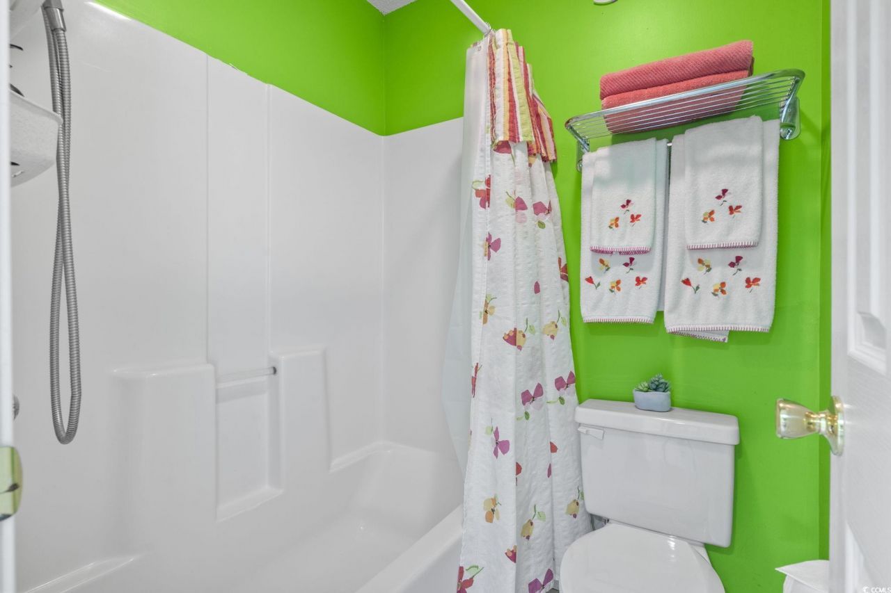 301 Shorehaven Dr.  Photo 7