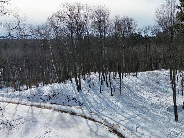 480 Ridgeway Lane , Walker, MN 56484