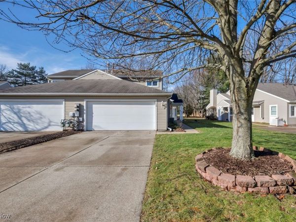 160 Marian Lane, Unit 6A, Berea, OH 44017