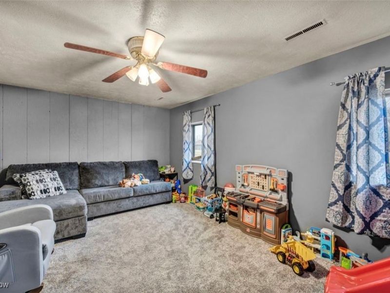 4124 Leavitt Road, Lorain, OH 44053 Photo 10