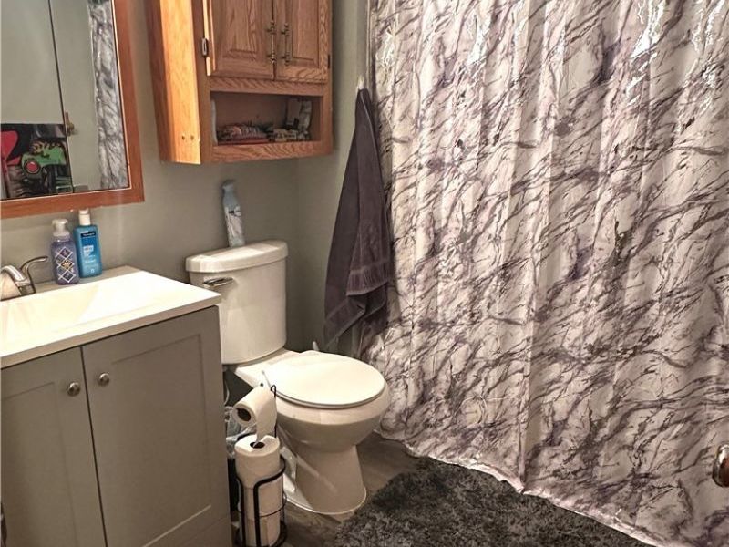 4124 Leavitt Road, Lorain, OH 44053 Photo 20