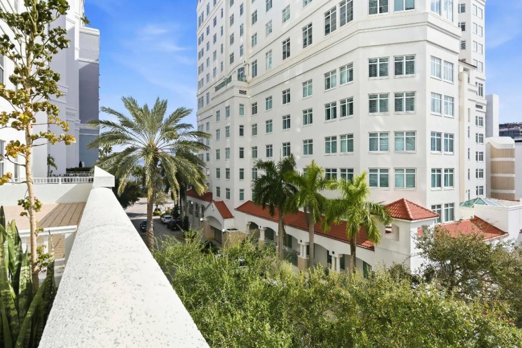 255 Evernia Street, Unit 311, West Palm Beach, FL 33401 Photo