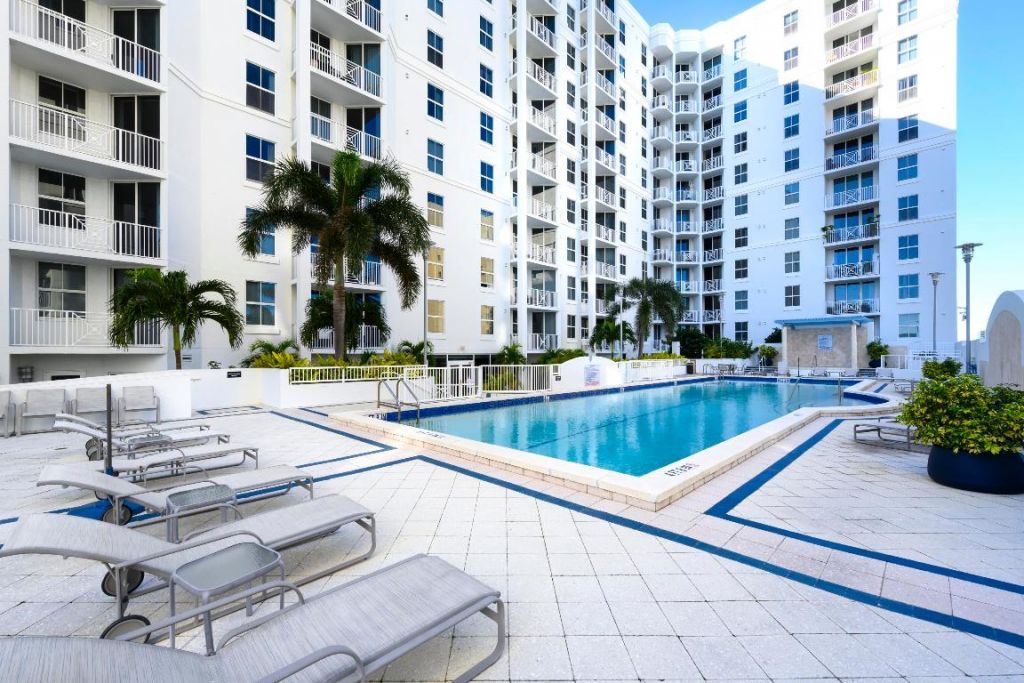 255 Evernia Street, Unit 311, West Palm Beach, FL 33401 Photo