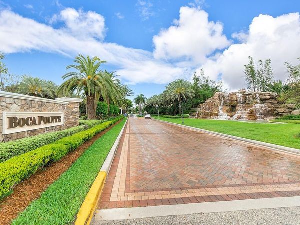 7508 La Paz Boulevard, Unit 304, Boca Raton, FL 33433