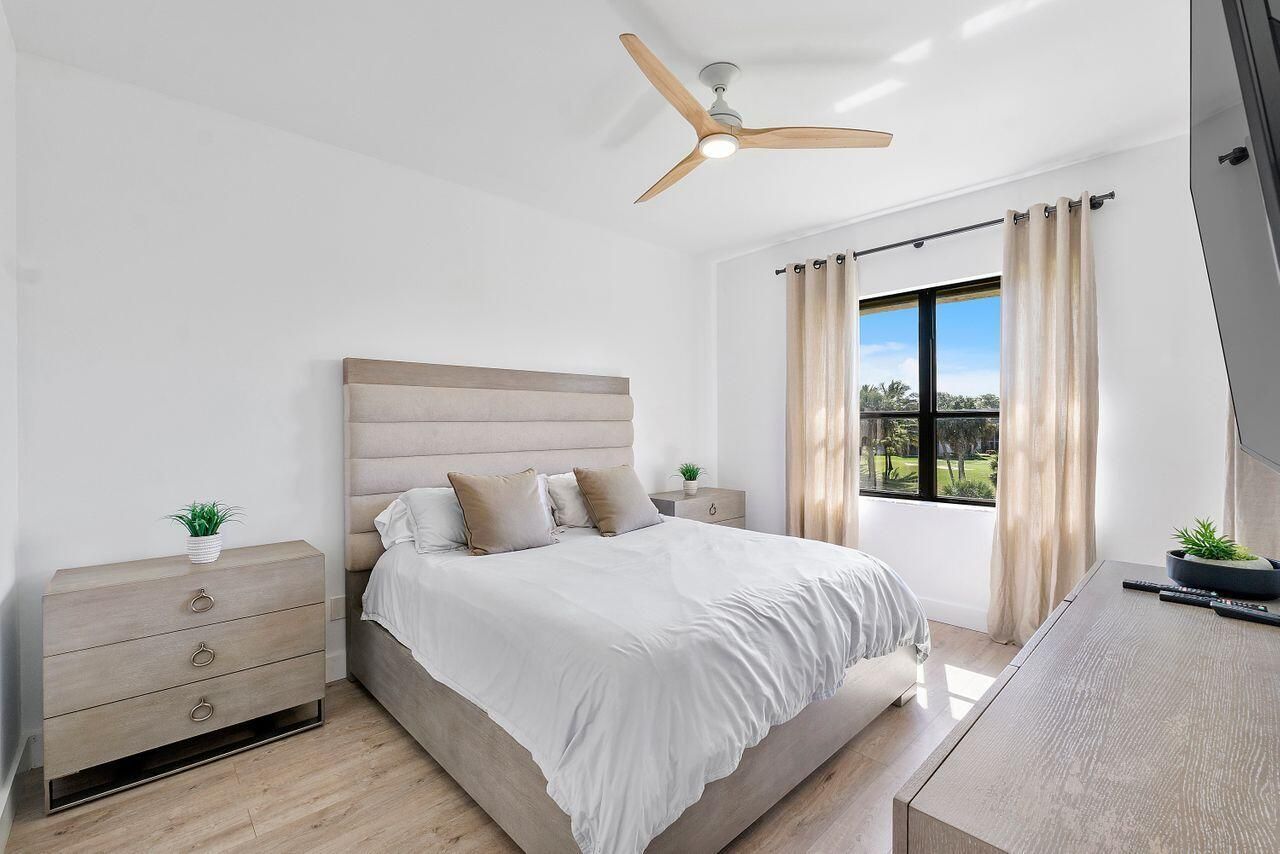 7508 La Paz Boulevard, Unit 304, Boca Raton, FL 33433 Photo