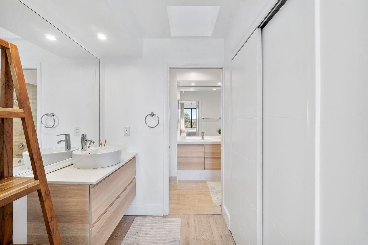 7508 La Paz Boulevard, Unit 304, Boca Raton, FL 33433 Photo