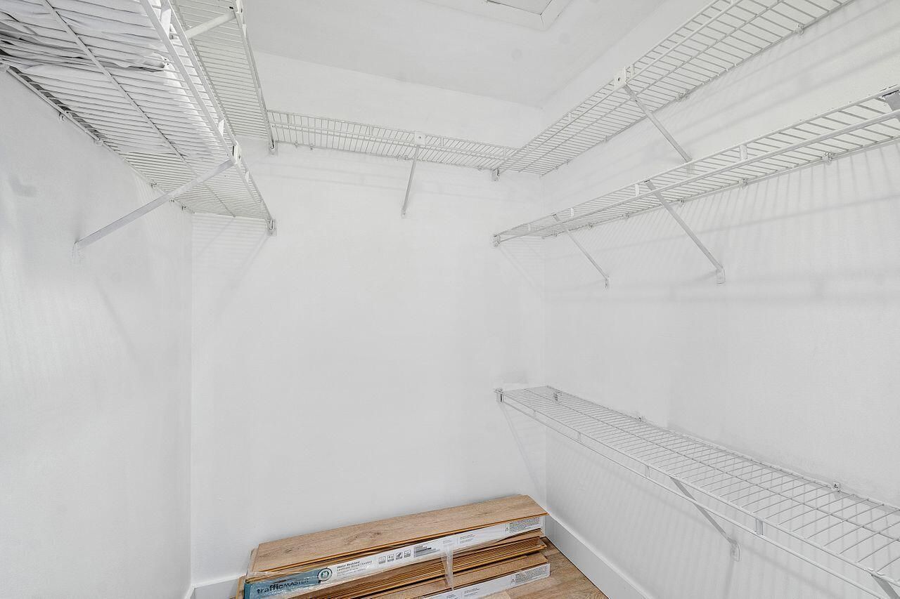 7508 La Paz Boulevard, Unit 304, Boca Raton, FL 33433 Photo