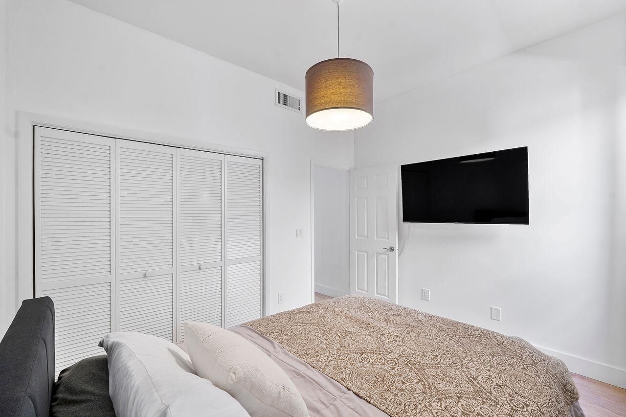 7508 La Paz Boulevard, Unit 304, Boca Raton, FL 33433 Photo