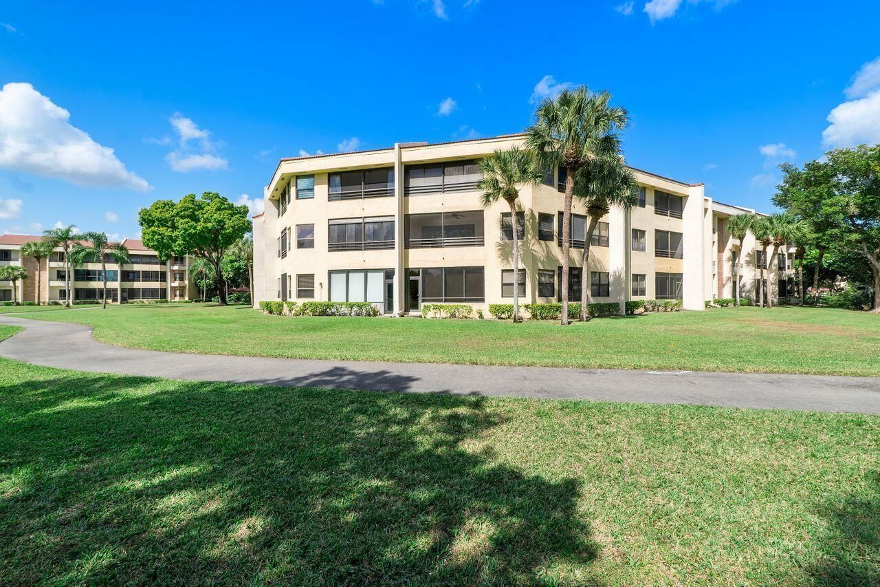 7508 La Paz Boulevard, Unit 304, Boca Raton, FL 33433 Photo