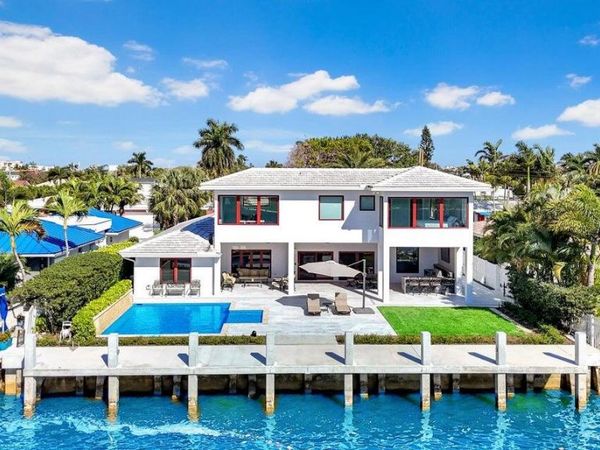 4555 W Tradewinds Avenue, Lauderdale By The Sea, FL 33308