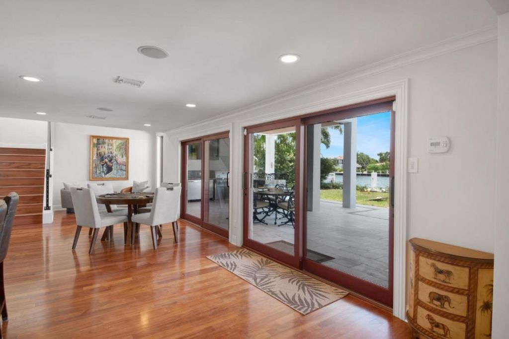 4555 W Tradewinds Avenue, Lauderdale by the Sea, FL 33308 Photo