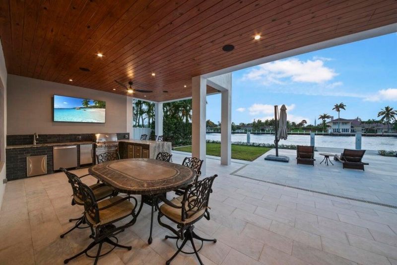 4555 W Tradewinds Avenue, Lauderdale by the Sea, FL 33308 Photo