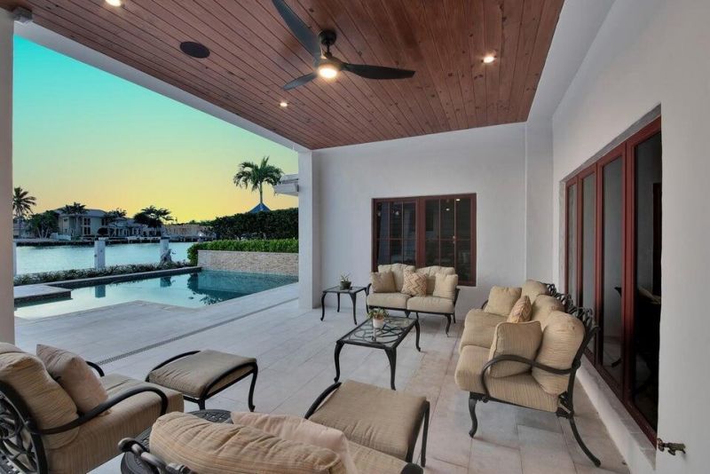 4555 W Tradewinds Avenue, Lauderdale by the Sea, FL 33308 Photo