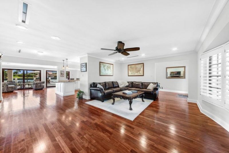 4555 W Tradewinds Avenue, Lauderdale by the Sea, FL 33308 Photo