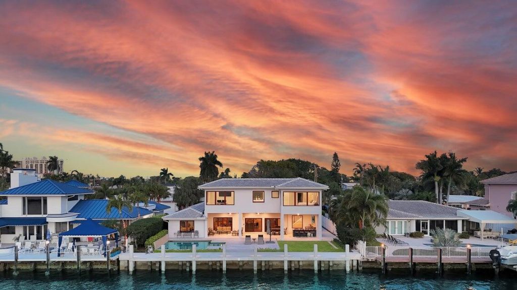 4555 W Tradewinds Avenue, Lauderdale by the Sea, FL 33308 Photo