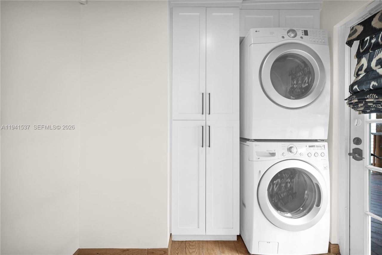 6560 SW 39th St, Miami, FL 33155 Photo