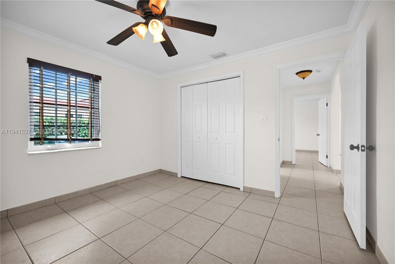 6560 SW 39th St, Miami, FL 33155 Photo