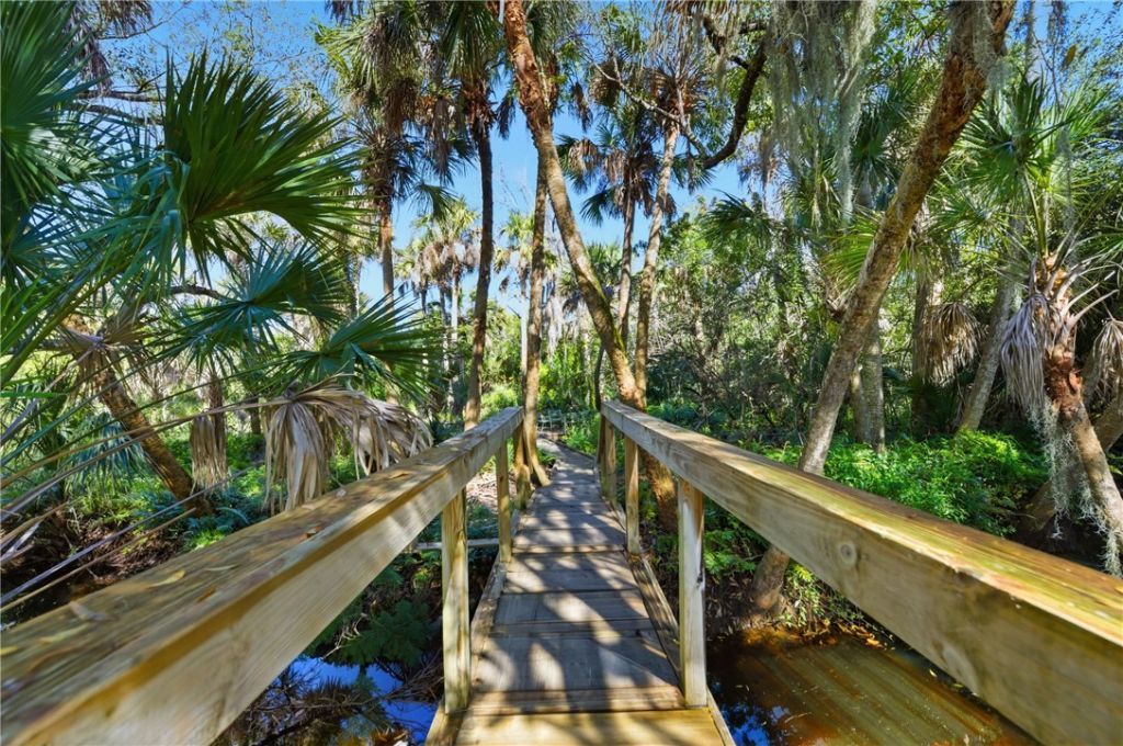 881 Robin Lane, Sebastian, FL 32958 Photo