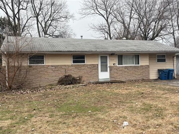 7009 Laupher Lane, St Louis, MO 63042