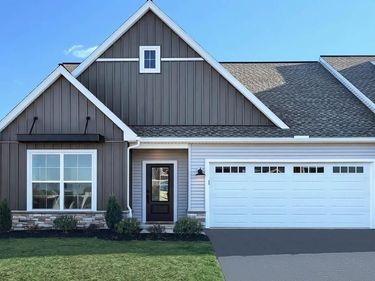 33 CANTERBURY LANE, ANNVILLE, PA 17003