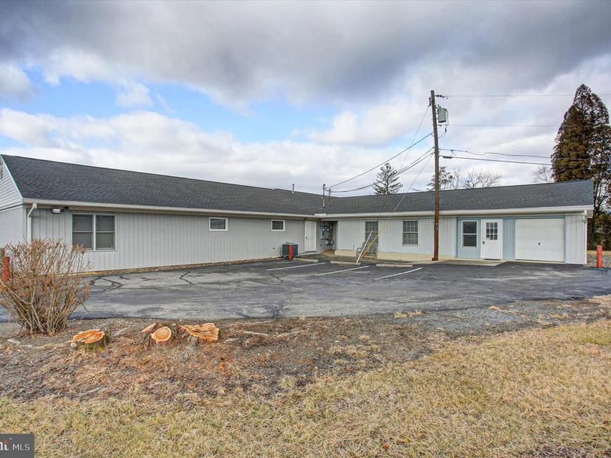 11703 Molly Pitcher Highway, Greencastle, PA 17225 Main Photo