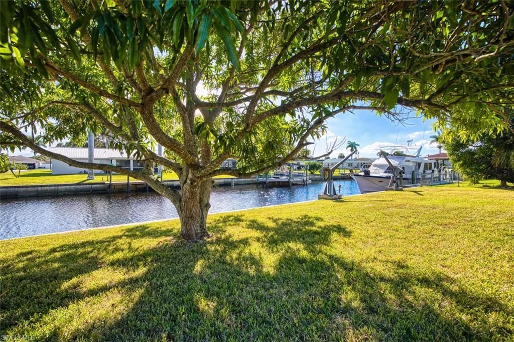 13867 Lazy Ln, Fort Myers, FL 33905 Photo