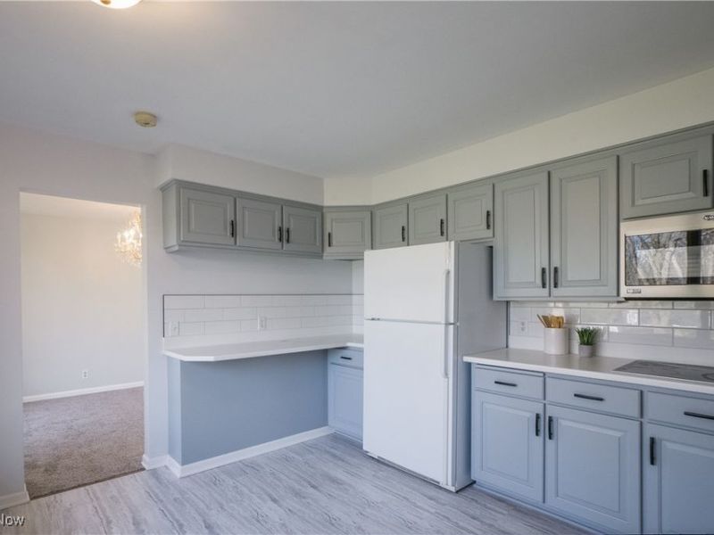 715 Highland Park Drive, Akron, OH 44319 Photo 13