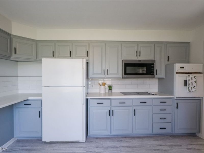 715 Highland Park Drive, Akron, OH 44319 Photo 14