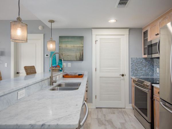 9300 Baytowne Wharf Boulevard, Unit 527, Miramar Beach, FL 32550