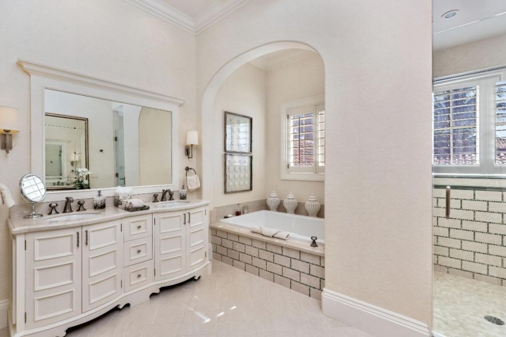 820 S Ocean Boulevard, Manalapan, FL 33462 Photo