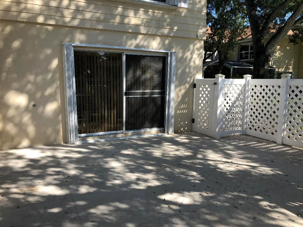 8131 Sedgewick Court, Unit 31b, Lake Clarke Shores, FL 33406 Photo