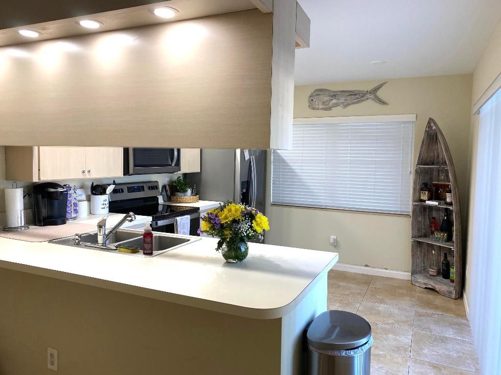 8131 Sedgewick Court, Unit 31b, Lake Clarke Shores, FL 33406 Photo