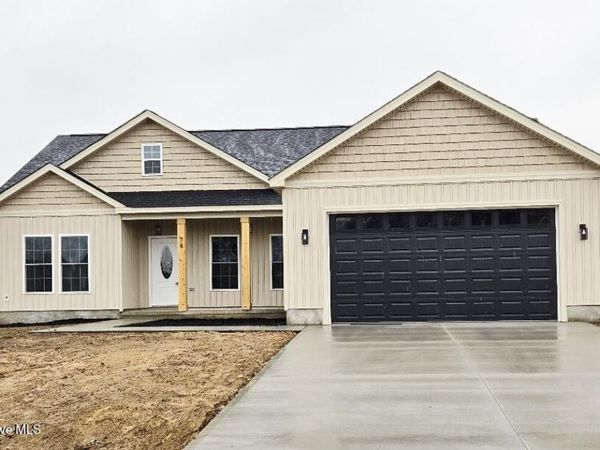 78 Harvest Court, Snow Hill, NC 28580