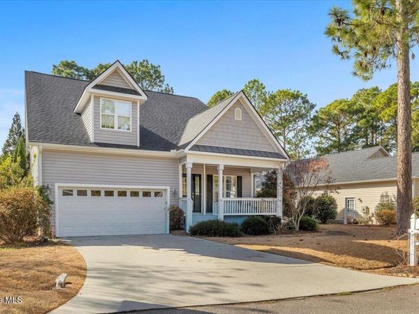 3927 Pepperberry Lane SE, Southport, NC 28461