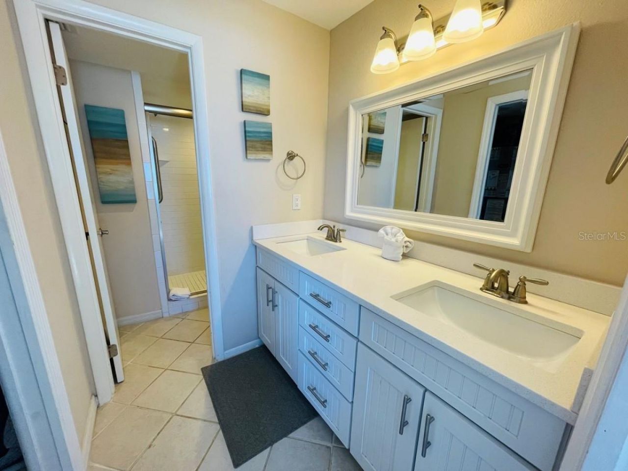 4200 Gulf Drive, Unit 205, Holmes Beach, FL 34217 Photo