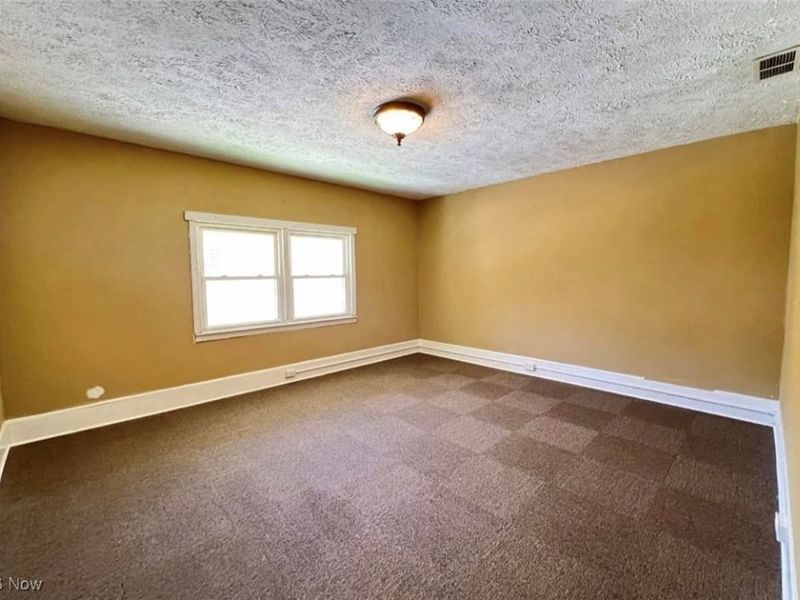 5678 Hamlet Avenue, Cleveland, OH 44127 Photo 22