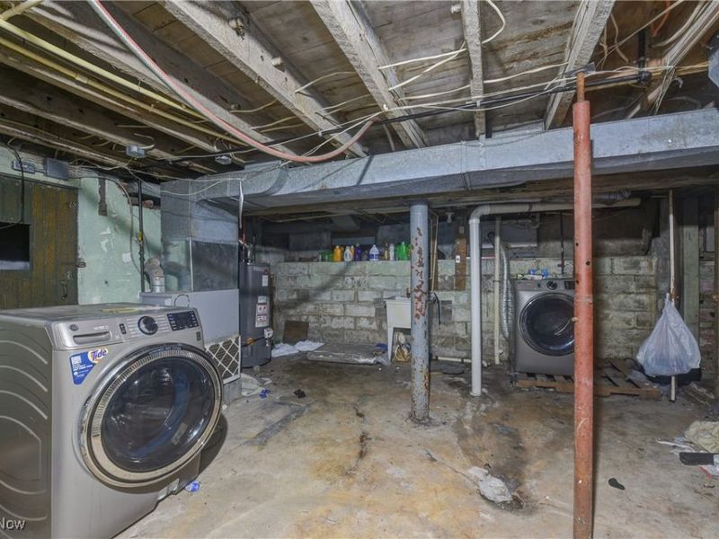 5678 Hamlet Avenue, Cleveland, OH 44127 Photo 29