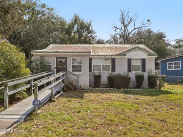 560 W 67TH Street, Jacksonville, FL 32208