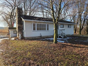 4107 State Route 364, Penn Yan, NY 14527