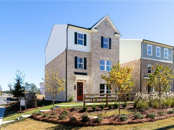 3485 Tristens Cove Walk , Loganville, GA 30052