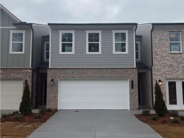 870 Leraes Way, Loganville, GA 30052