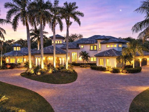 3079 Old Still Ln, Weston, FL 33331