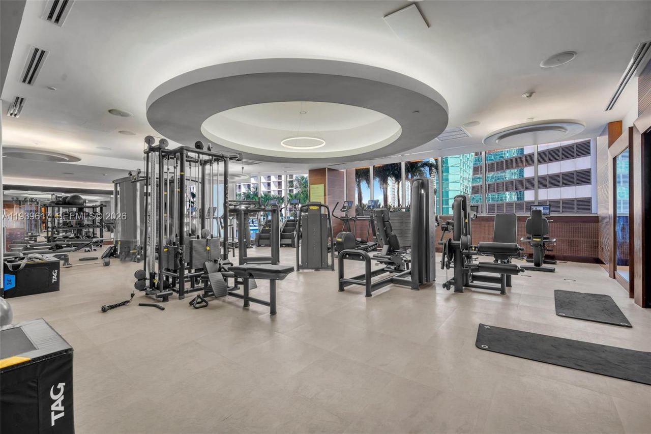 200 Biscayne Boulevard Way, Unit 4202, Miami, FL 33131 Photo