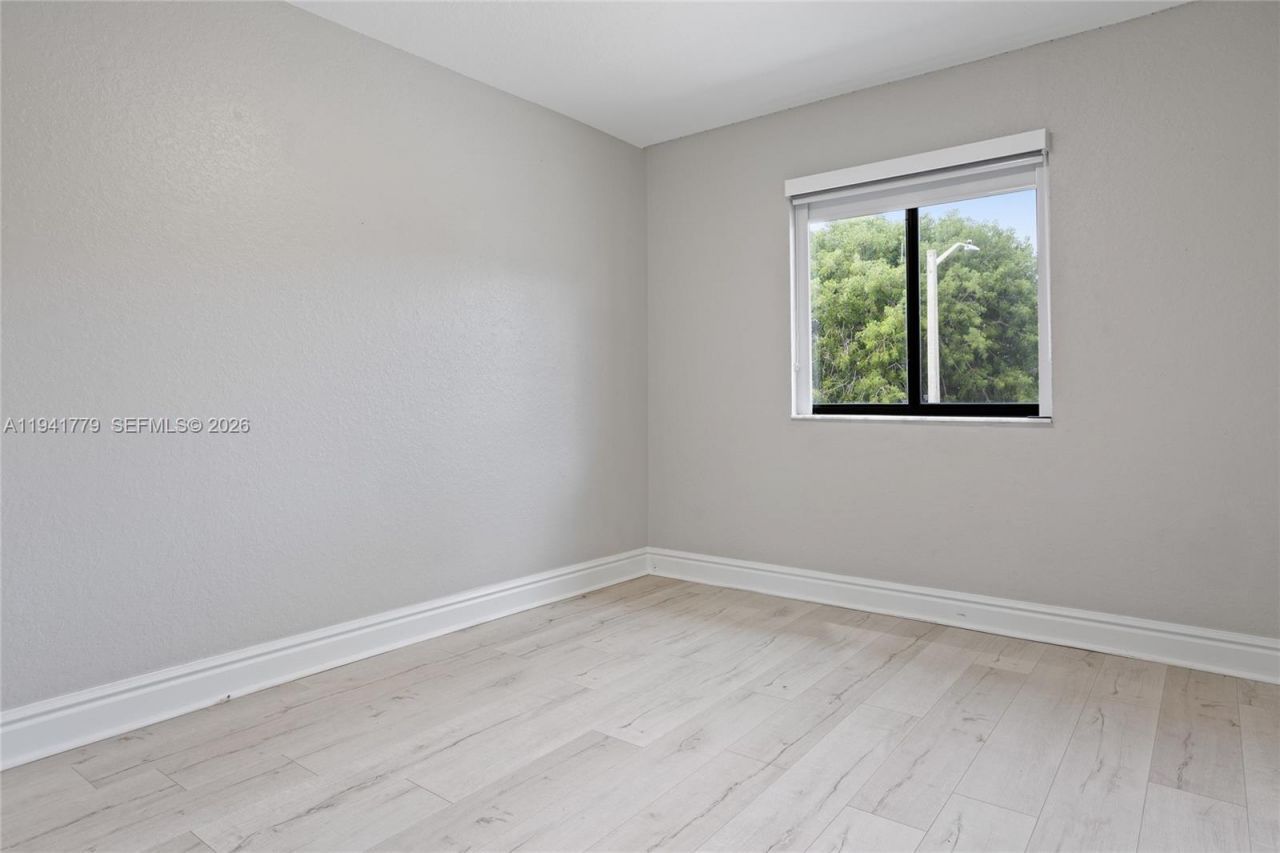 5324 SW 164 Ct, Miami, FL 33185 Photo