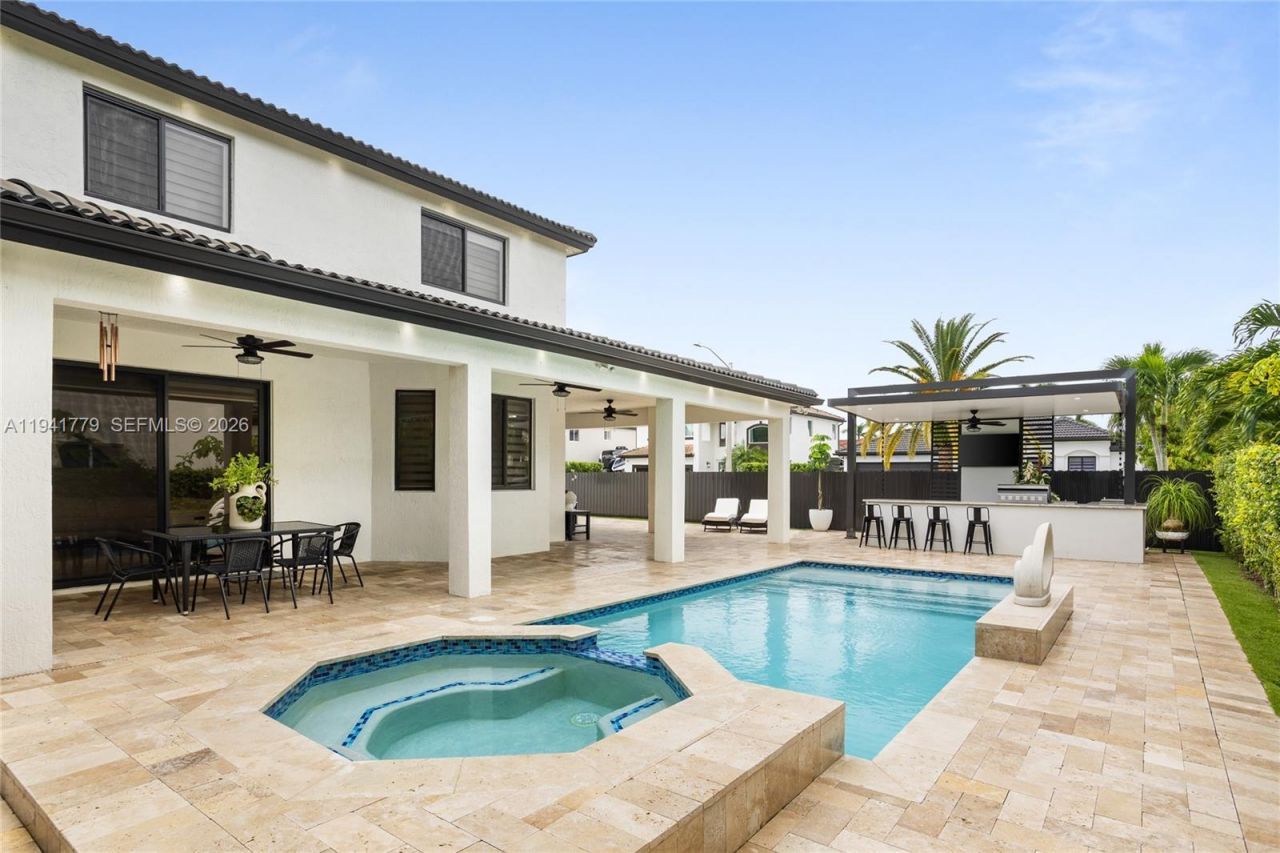 5324 SW 164 Ct, Miami, FL 33185 Photo