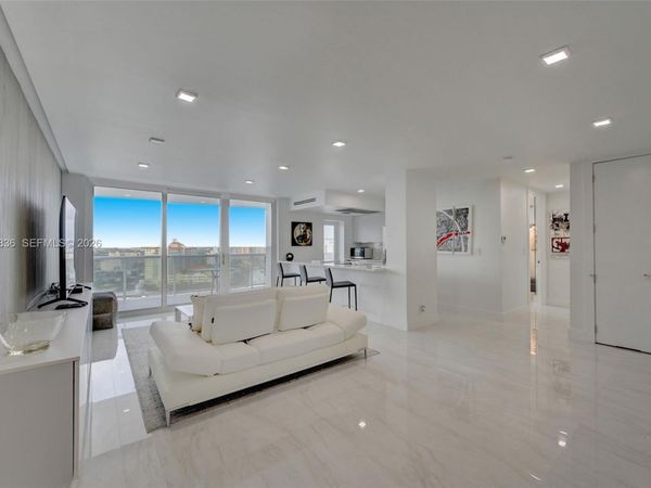 2715 N Ocean Blvd, Unit PH F, Fort Lauderdale, FL 33308