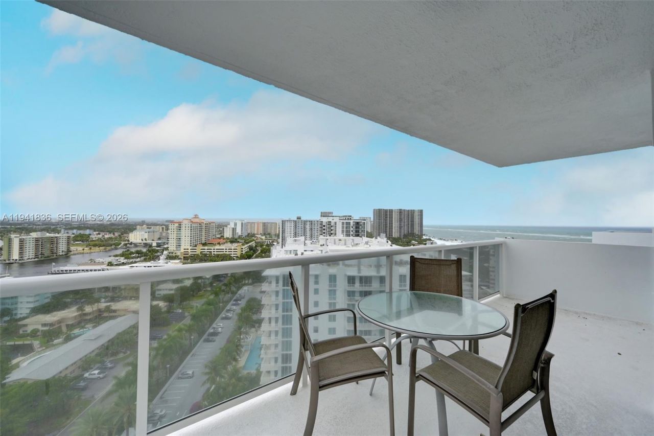 2715 N Ocean Blvd, Unit PH F, Fort Lauderdale, FL 33308 Photo